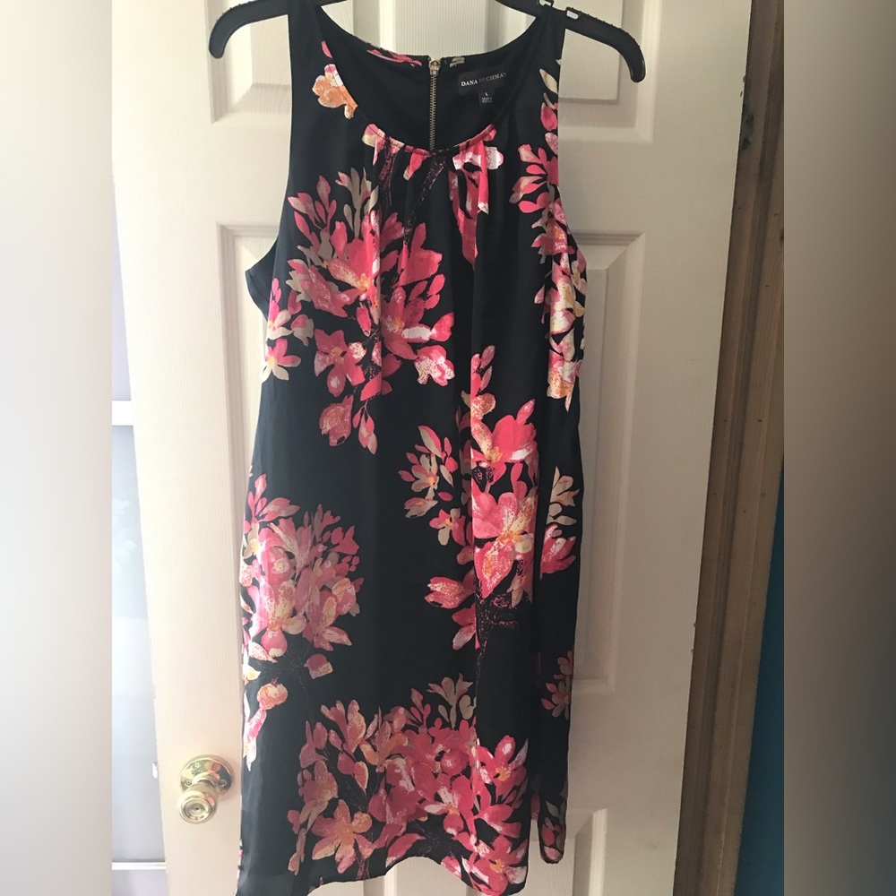 Dana Buchman  size large